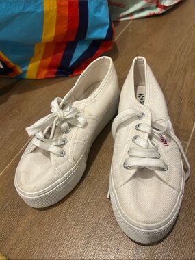 Superga White Canvas Platform Sneakers - Women's Casual Lace-Up